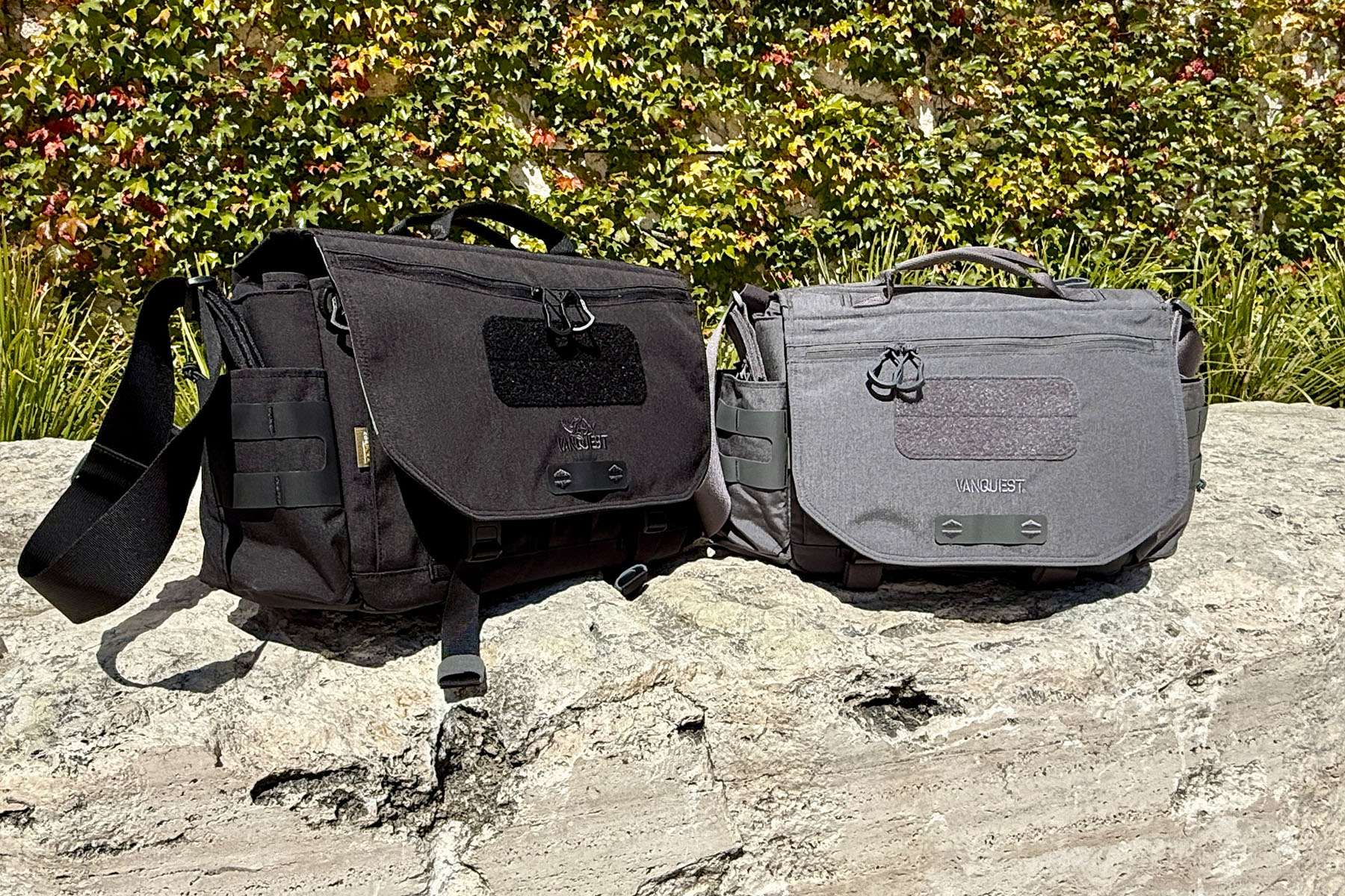 Gen-5 ENVOY-17 and ENVOY-13 messenger bags